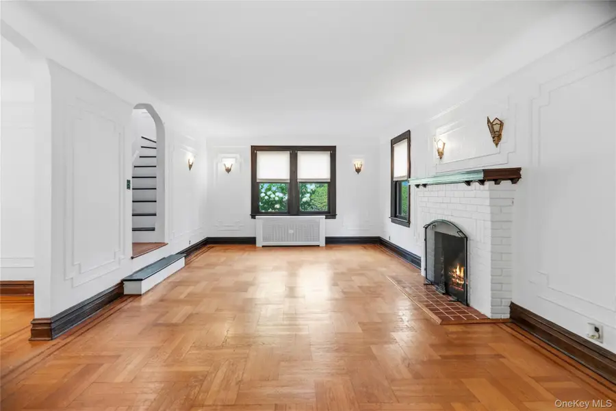 53 Coolidge Street, Malverne, NY 11565 - #3