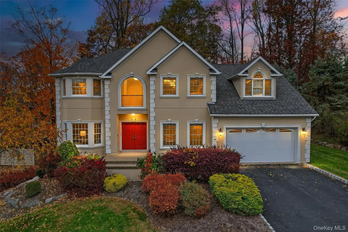 48 Greenwich Avenue, Central Valley, NY 10917 - #1