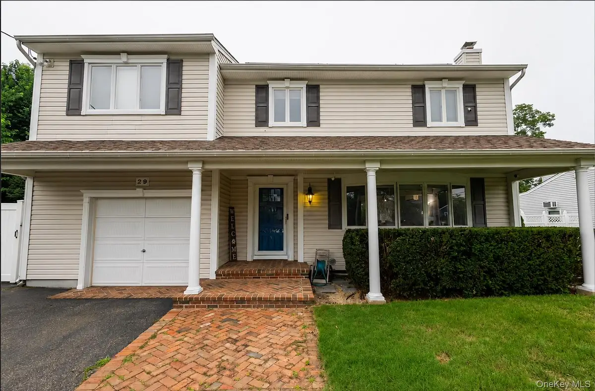 29 Sandy Hollow Drive, Smithtown, NY 11787 - #1