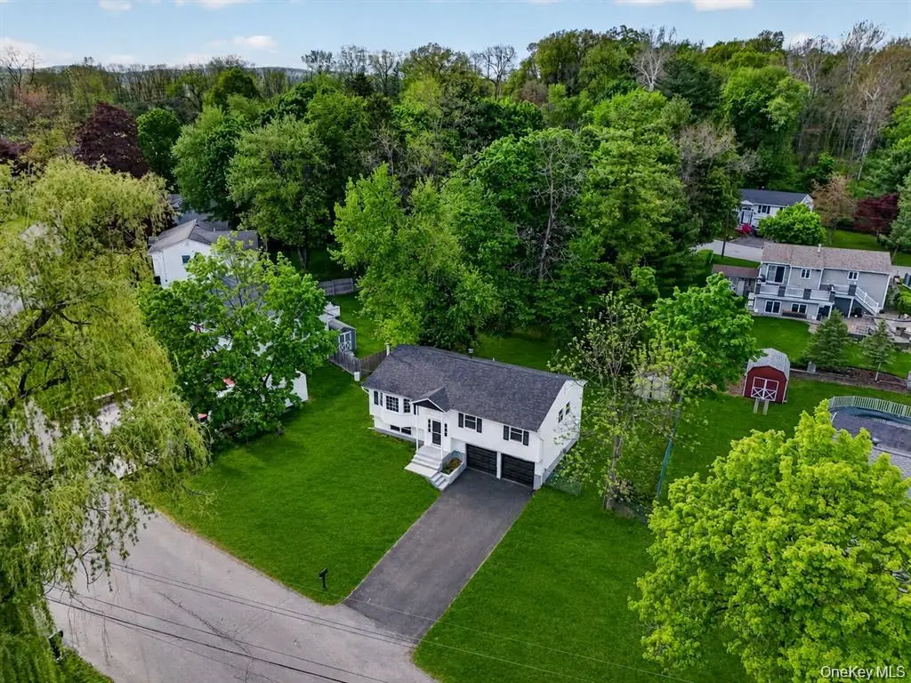 8 Mockingbird Lane, Poughkeepsie, NY 12601 - #1