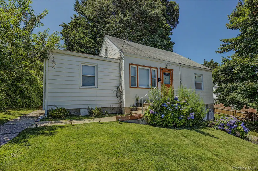 97 Portland Place, Yonkers, NY 10703 - #2