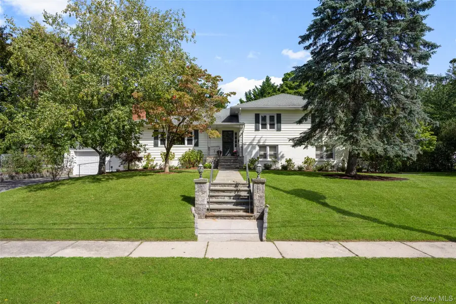 30 Antler Place, New Rochelle, NY 10804 - #2