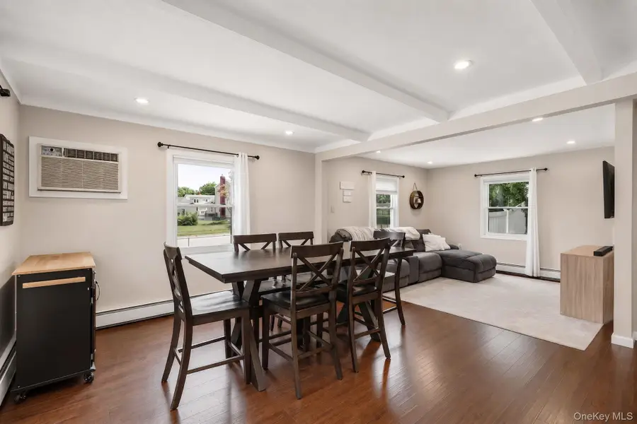 126 Cotton Lane, Levittown, NY 11756 - #3