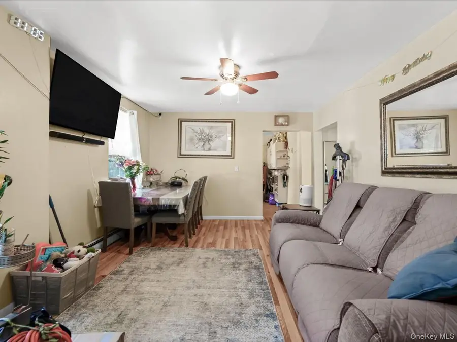 36 Russell Place, Freeport, NY 11520 - #3