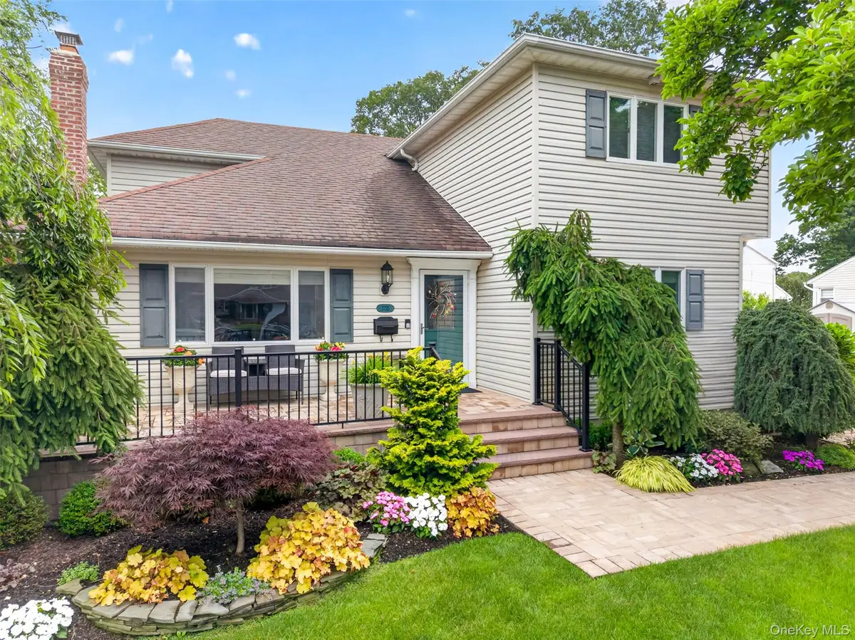 1755 Grand Avenue, Merrick, NY 11566 - #1