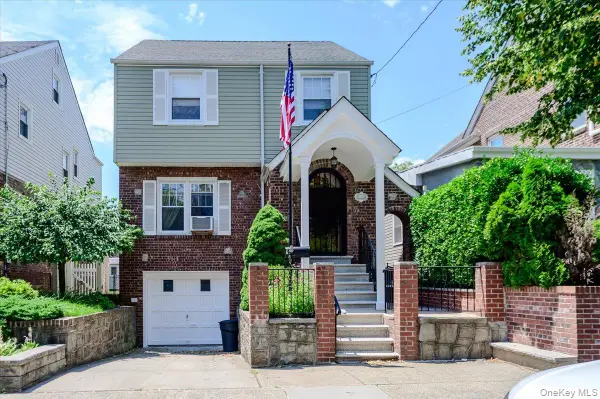 1827 Hering Avenue, Bronx, NY 10461