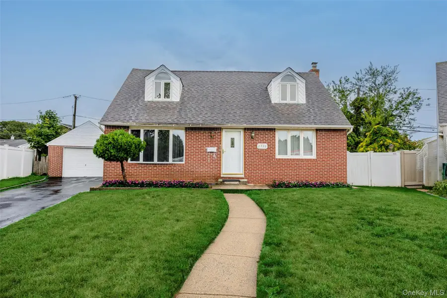 2728 Concord Drive, East Meadow, NY 11554 - #2