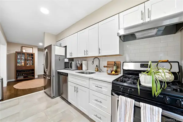 130 Church Street #3A, Kings Park, NY 11754