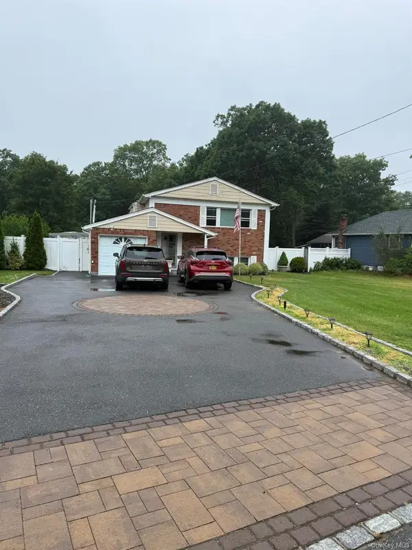 1030 Terry Road, Ronkonkoma, NY 11779
