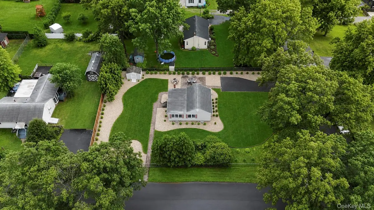 2 Fox Lane, Shoreham, NY 11786 - #1