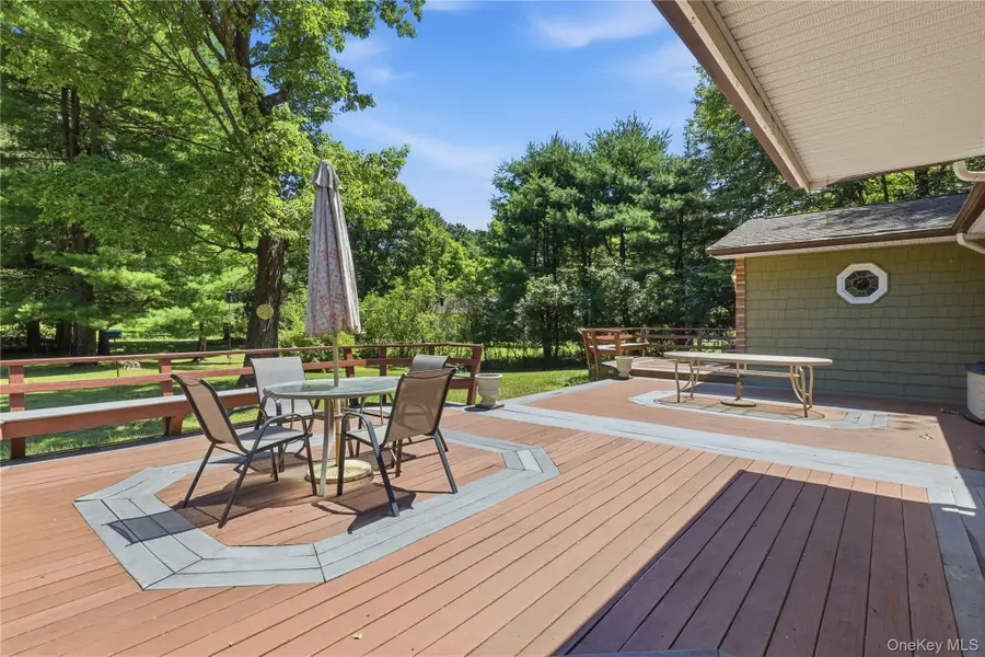 23 Leggett Road, Ghent, NY 12075 - #2