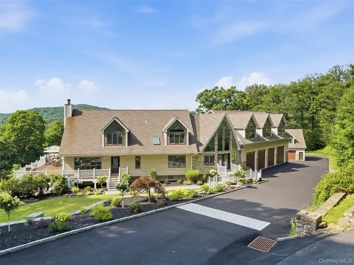 39 Julia Court, Mahopac, NY 10541 - #1