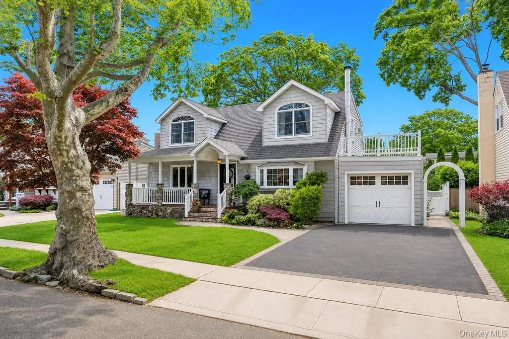 263 Charles Avenue, Massapequa Park, NY 11762 - #1