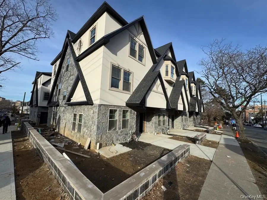 65 W 2nd Street #5, Mount Vernon, NY 10550 - #3
