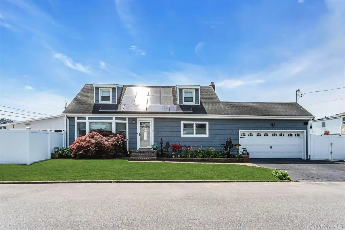 401 Beechmont Avenue, Lindenhurst, NY 11757 - #1