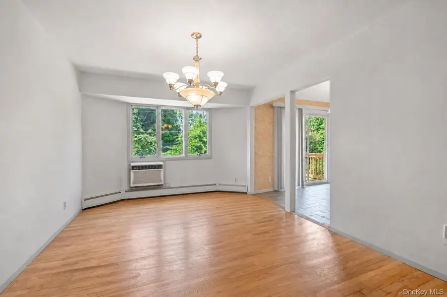 26 Acorn Lane, Plainview, NY 11803 - #3