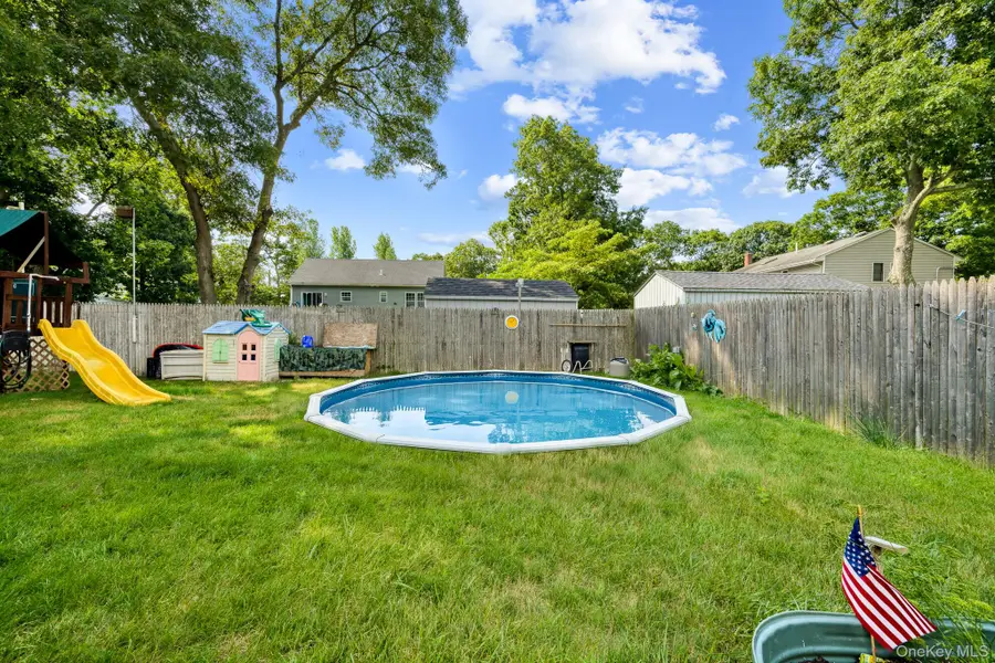 152 Parkwood Drive, Shirley, NY 11967 - #2