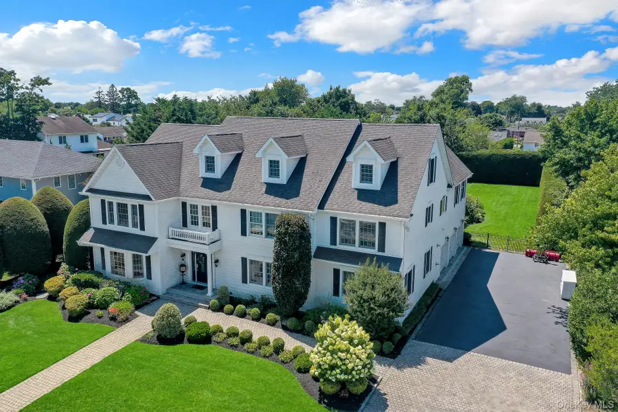120 Ocean Avenue, Massapequa, NY 11758 - #2