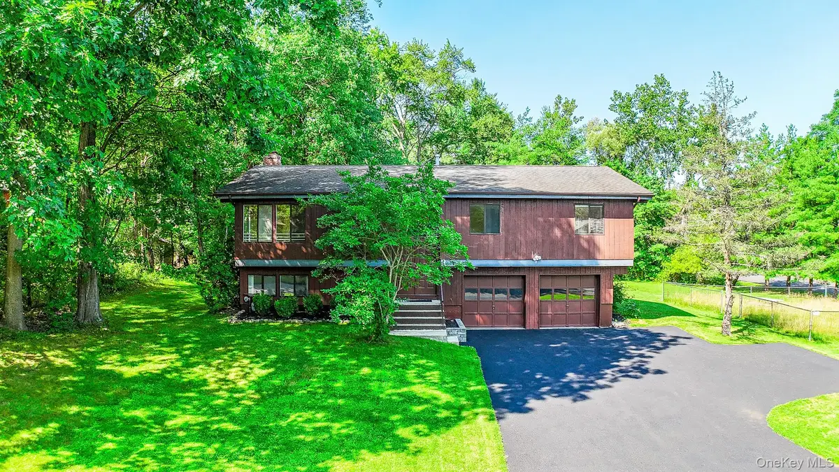 2 Mountain View Court, Pomona, NY 10970 - #1