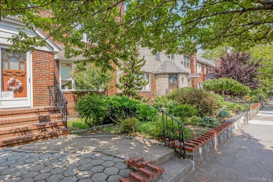 65-30 78th Street, Middle Village, NY 11379 - #3