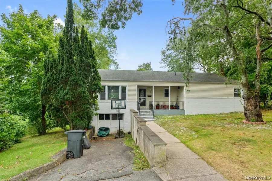 101 Cresthill Road, Yonkers, NY 10710 - #2