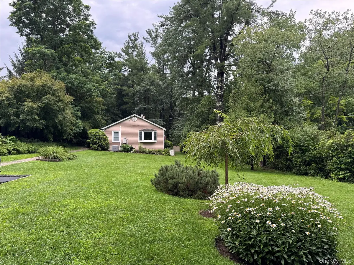 12 Lakeview Drive, Yorktown Heights, NY 10598 - #1