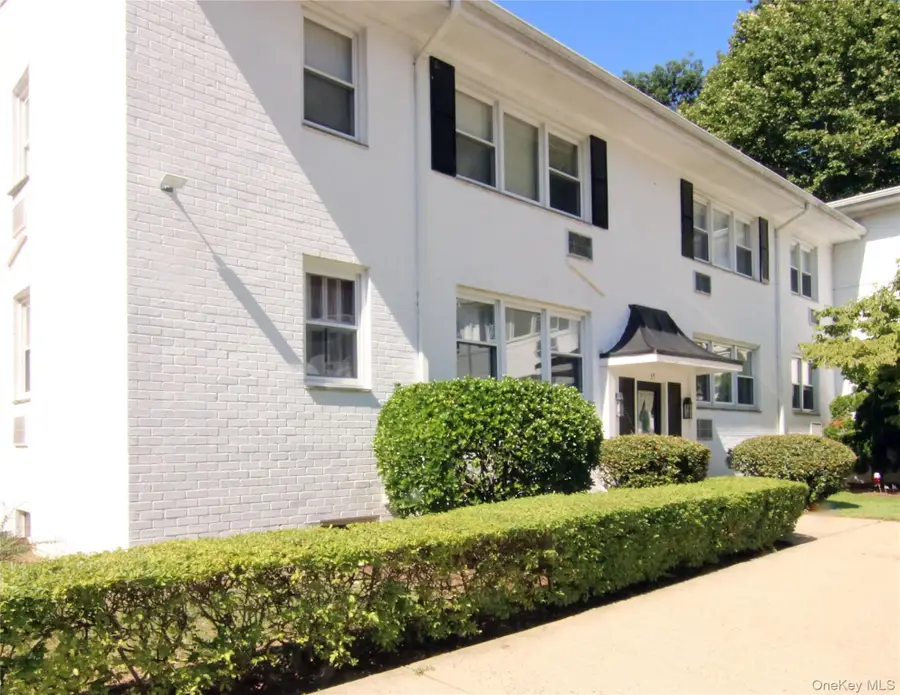 35 Avon Circle #A, Rye Brook, NY 10573 - #3