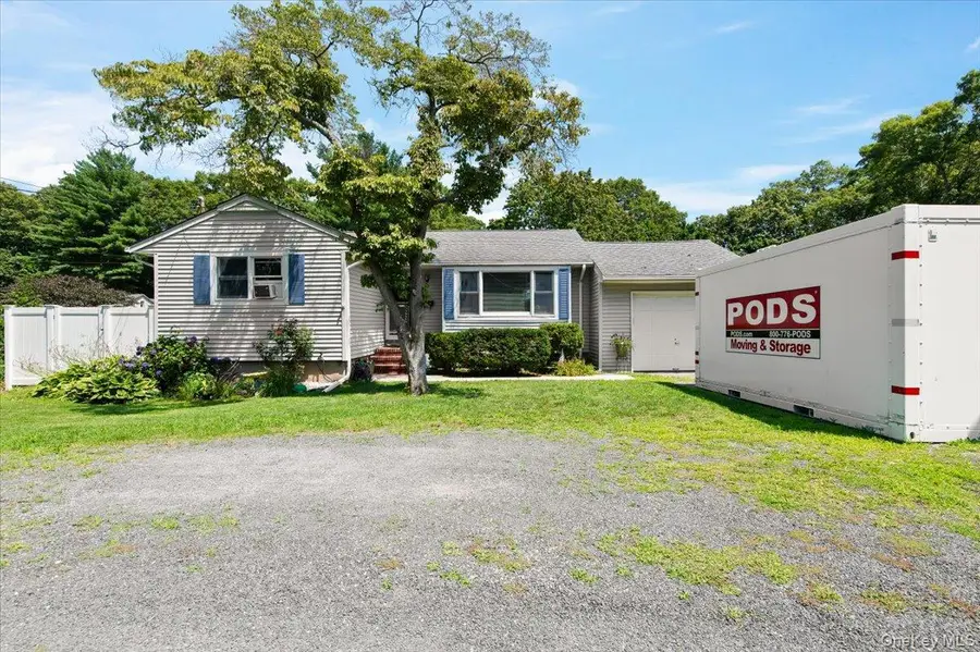101 Lake Avenue, Saint James, NY 11780 - #2