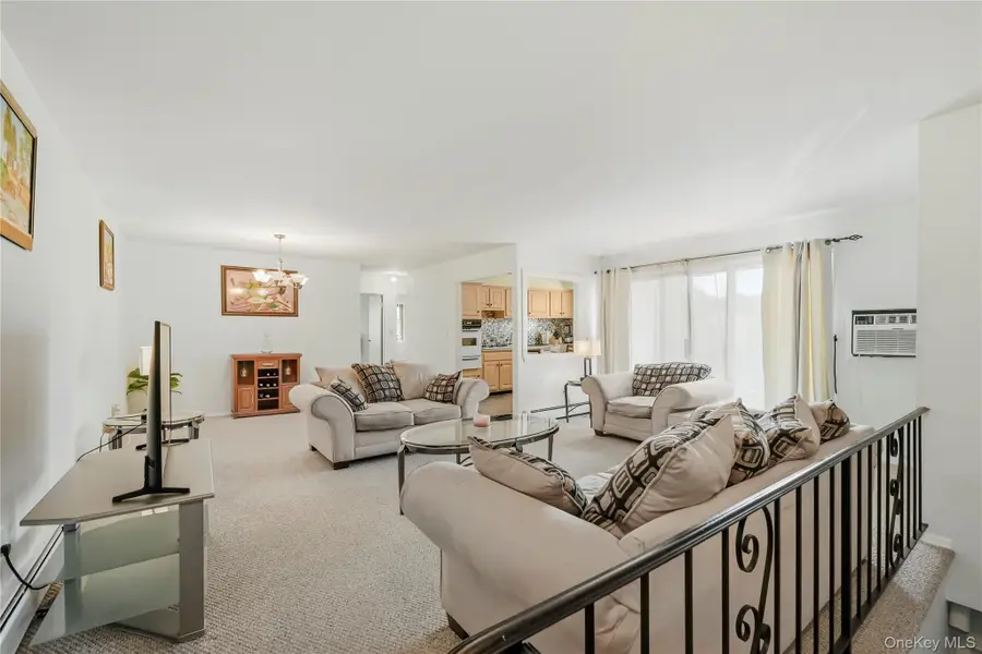 64 W. Sneden Place #64, Spring Valley, NY 10977 - #3