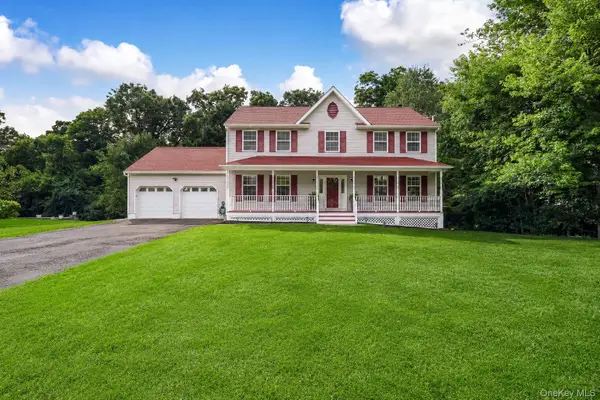 44 Ramblewood Drive, Newburgh, NY 12550