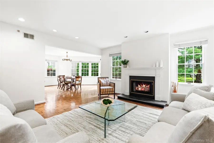 44 Alex Drive, White Plains, NY 10605 - #3