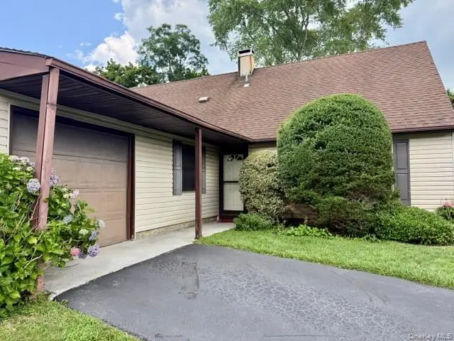 109 Stuyvesant Drive, Port Jefferson Station, NY 11776 - #2