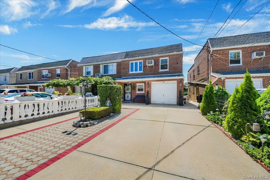 279 Throggs Neck Boulevard, Bronx, NY 10465 - #2