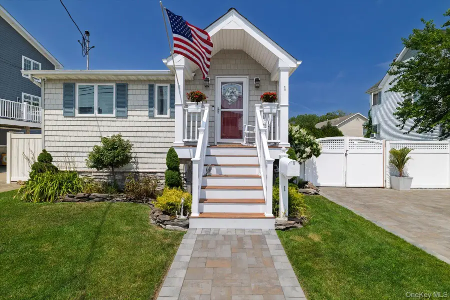 1 Court Street E, East Rockaway, NY 11518 - #2