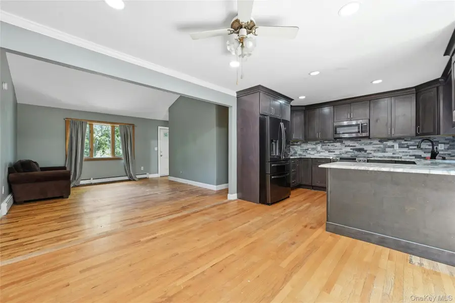 28 Twilight Road, Rocky Point, NY 11778 - #2