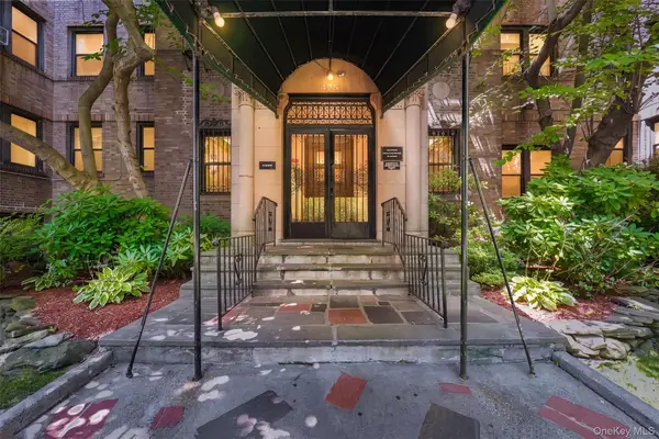 475 Bronx River Road #4B, Yonkers, NY 10704