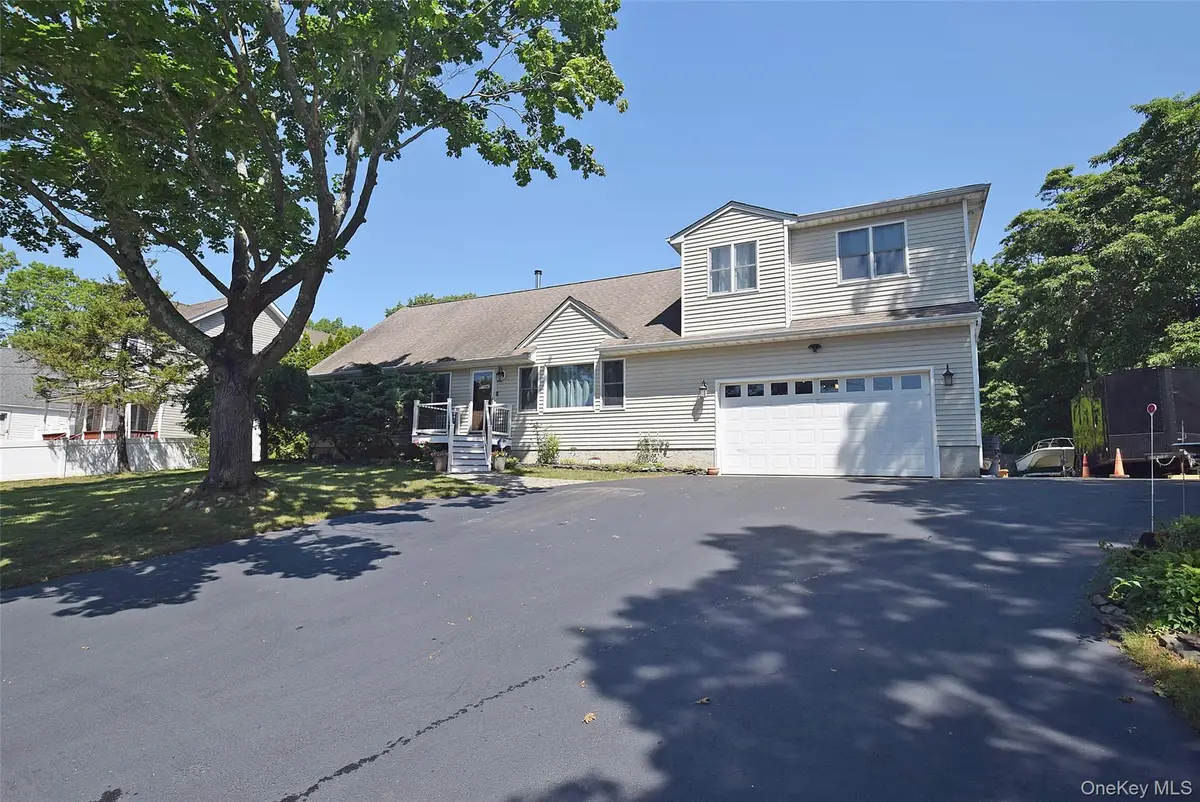 587 Johnson Avenue, Ronkonkoma, NY 11779 - #1