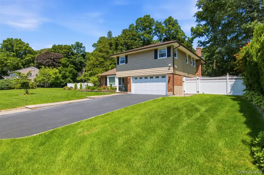 61 Viola Drive, Glen Cove, NY 11542 - #2