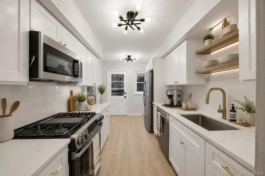 4158 Baychester Avenue, Bronx, NY 10466 - #3