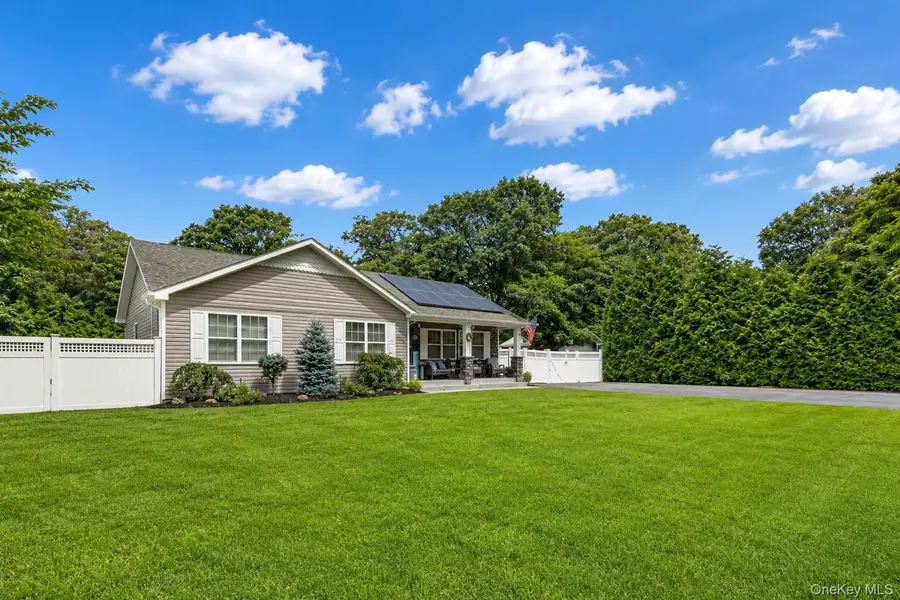 22 Deer Avenue, Middle Island, NY 11953 - #2