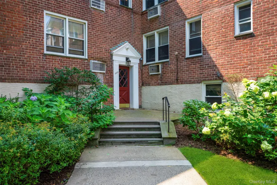 320 Palmer Avenue #1E, Mamaroneck, NY 10543 - #2