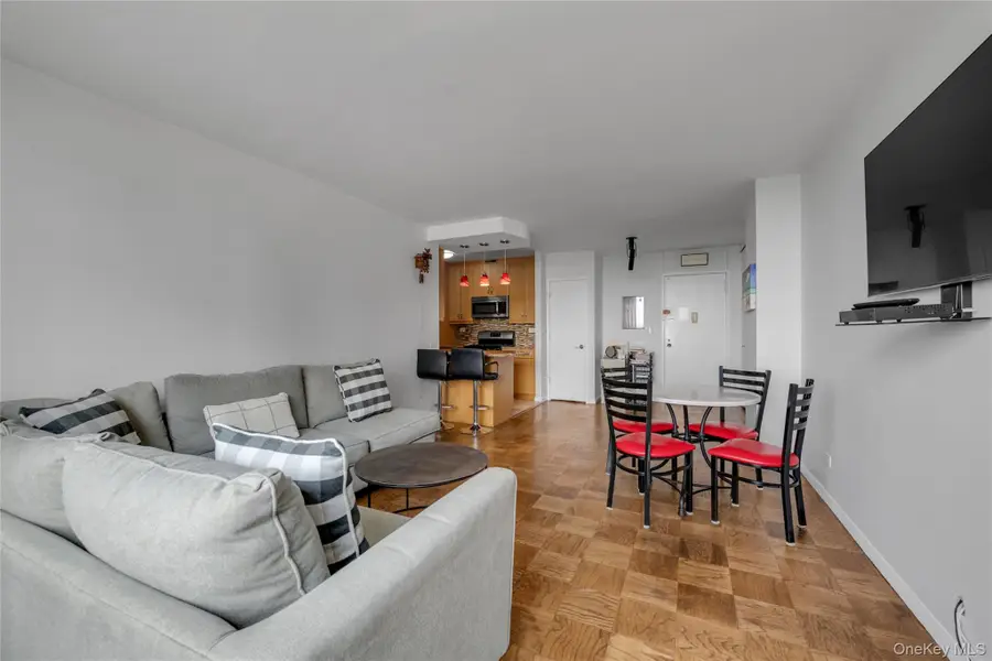 271-10 Grand Central Parkway #9F, Queens, NY 11005 - #3