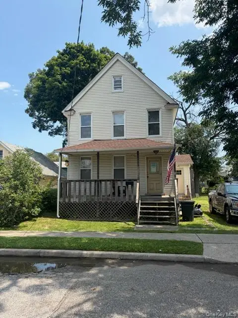 16 Star Place, Freeport, NY 11520 - #1