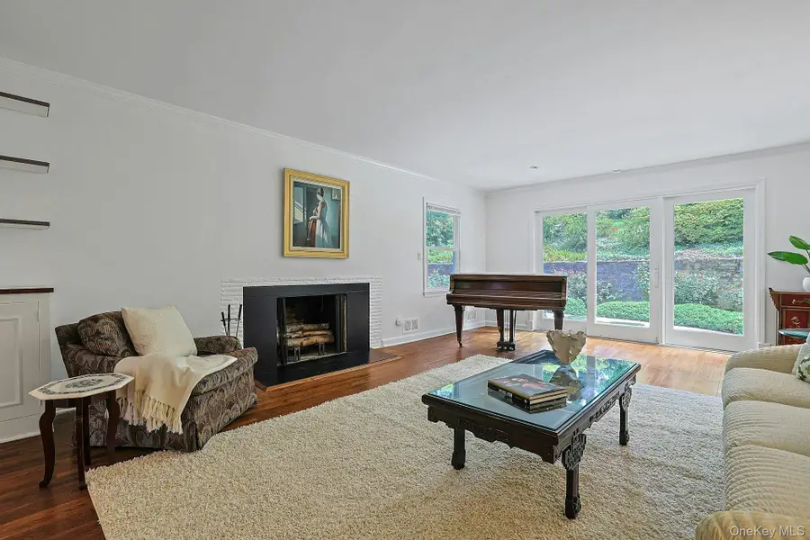 44 Ramona, New Rochelle, NY 10804 - #3