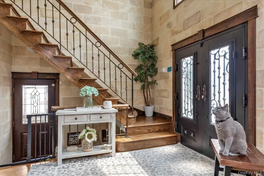 1789 Stuyvesant Avenue, Merrick, NY 11566 - #2