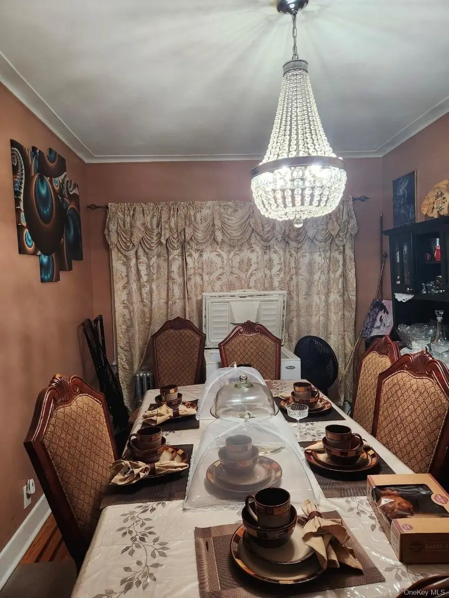 11315 205th Street, Saint Albans, NY 11412 - #3