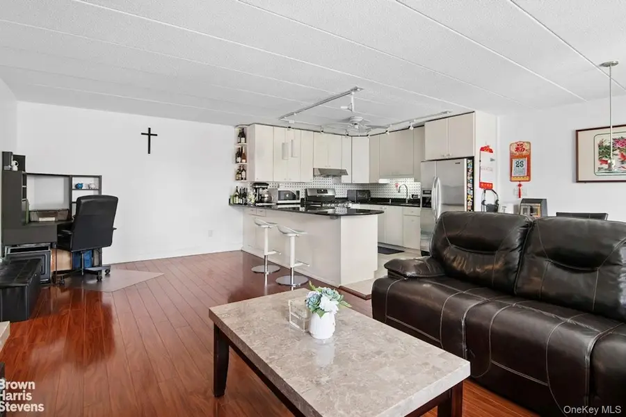 13624 Maple Avenue #3D, Flushing, NY 11355 - #3