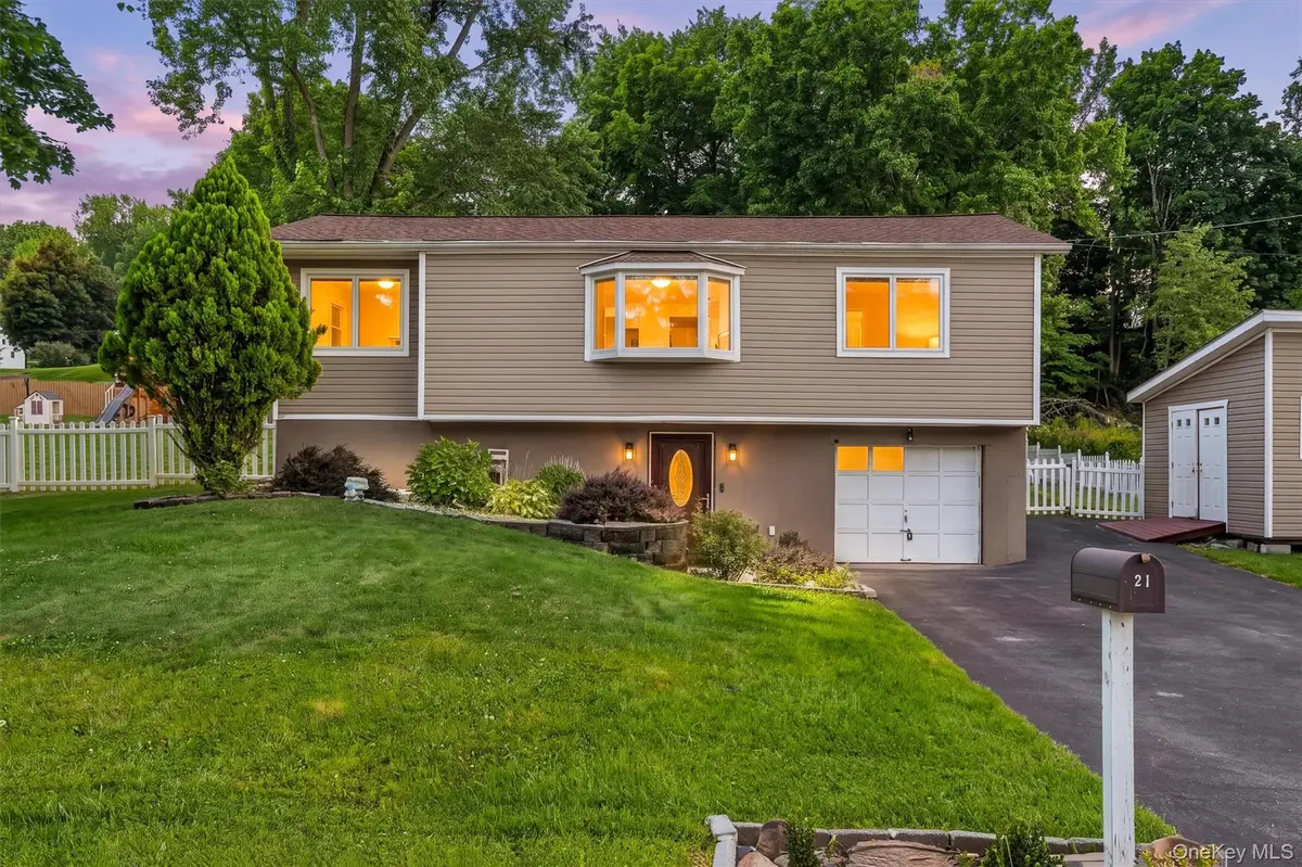 21 Trotting Drive, Chester, NY 10918 - #1
