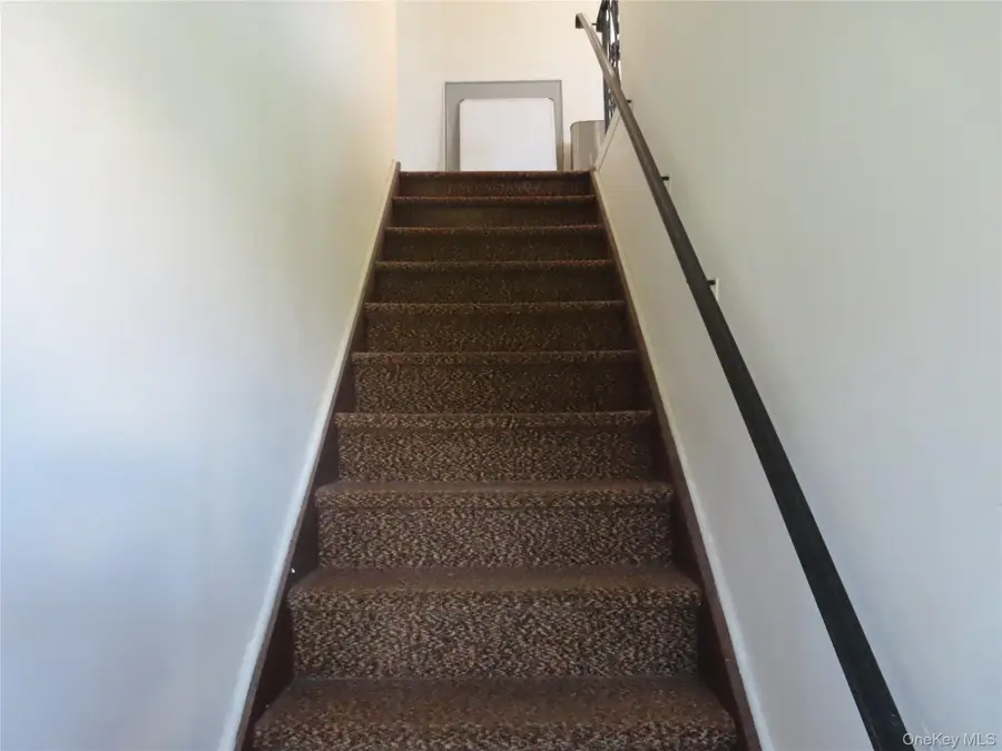 15 Harrison Avenue #70 H, Amityville, NY 11701 - #3