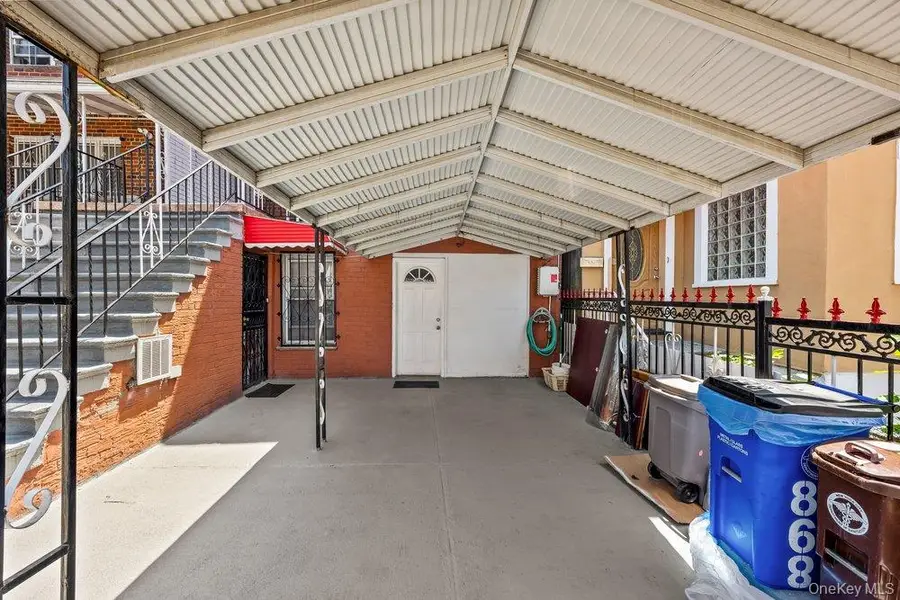 868 E 216th Street, Bronx, NY 10467 - #3